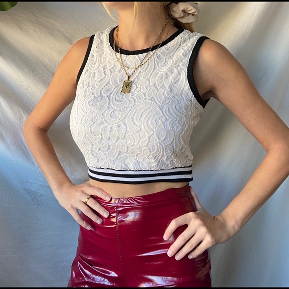 Guess Top - Picture 2 of 4